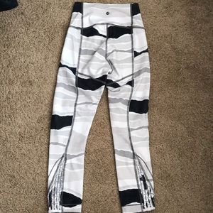 Lululemon High Waist Crop Leggings